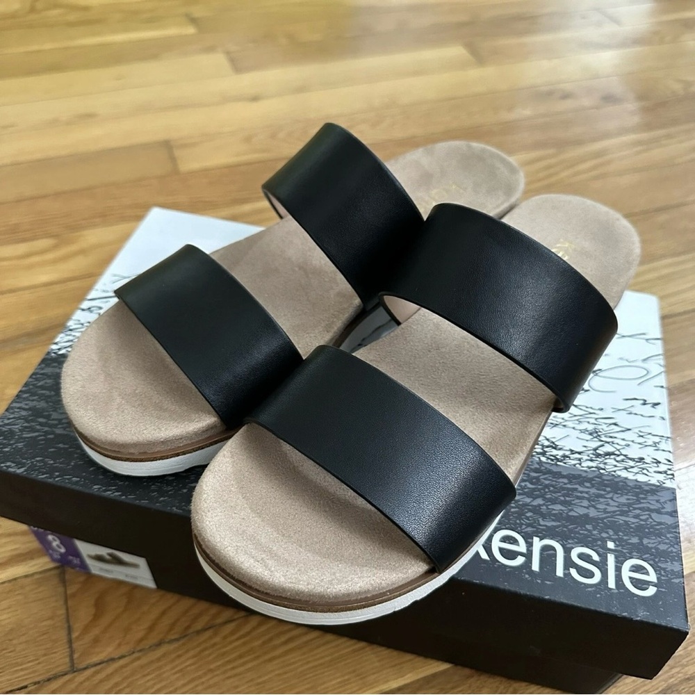 Kensie Women's Doris Slip on Flat Black Sandals Size 9